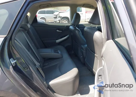 2010 Toyota Prius Iv z USA, uszkodzony, nr VIN JTDKN3DU2A0075292